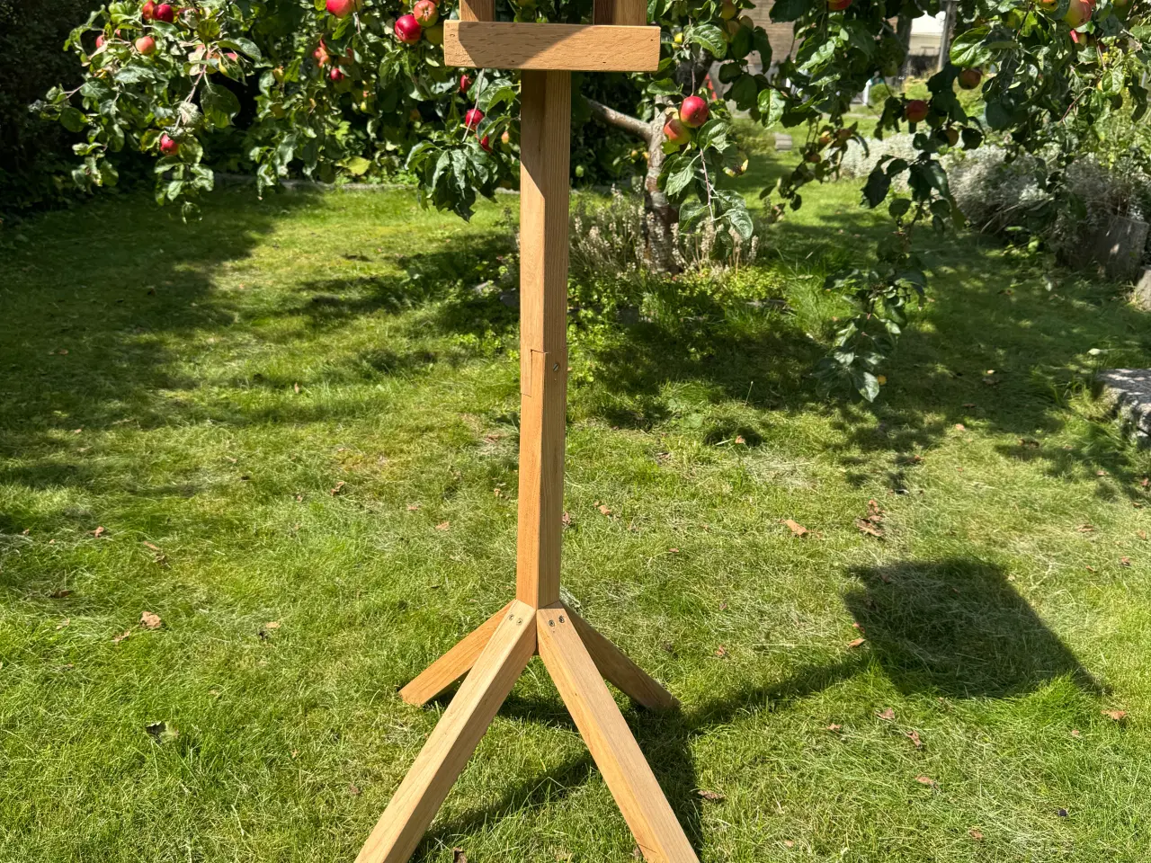Billede 1 - Aldrig brugt Fuglefodringshus