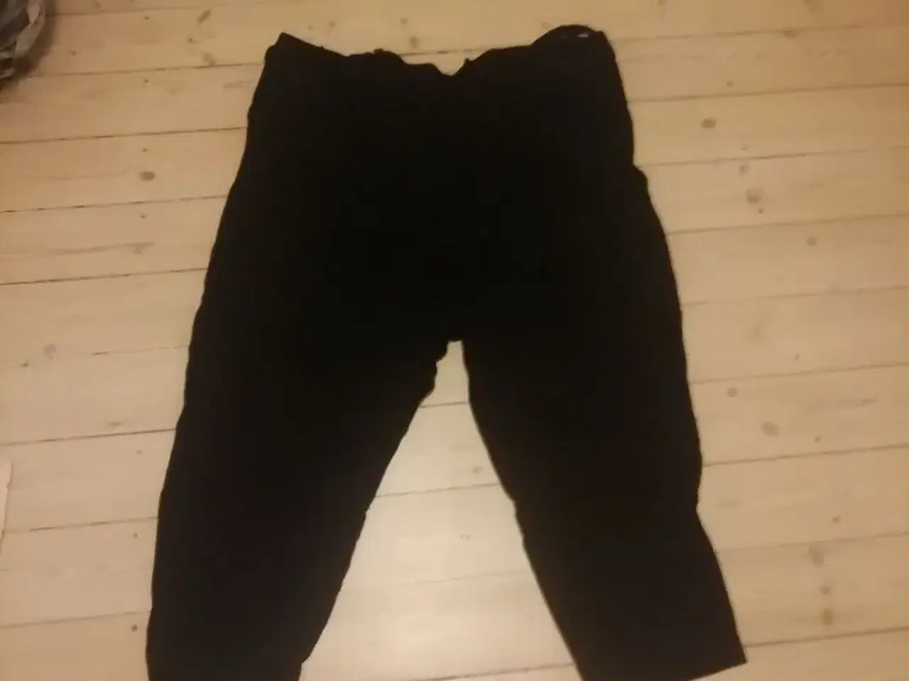 Billede 1 - Sorte bukser