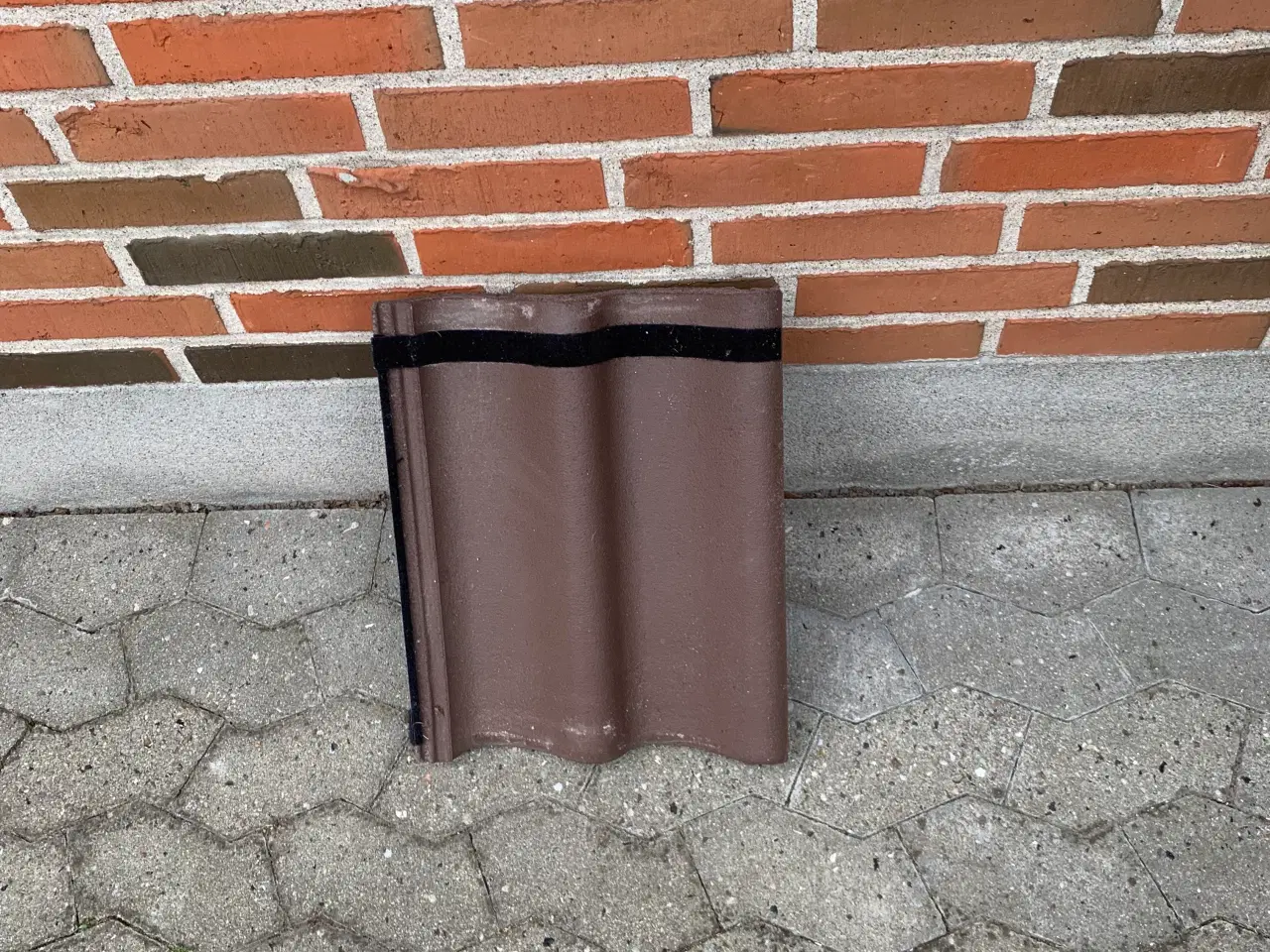Billede 2 - Tagsten med danflook