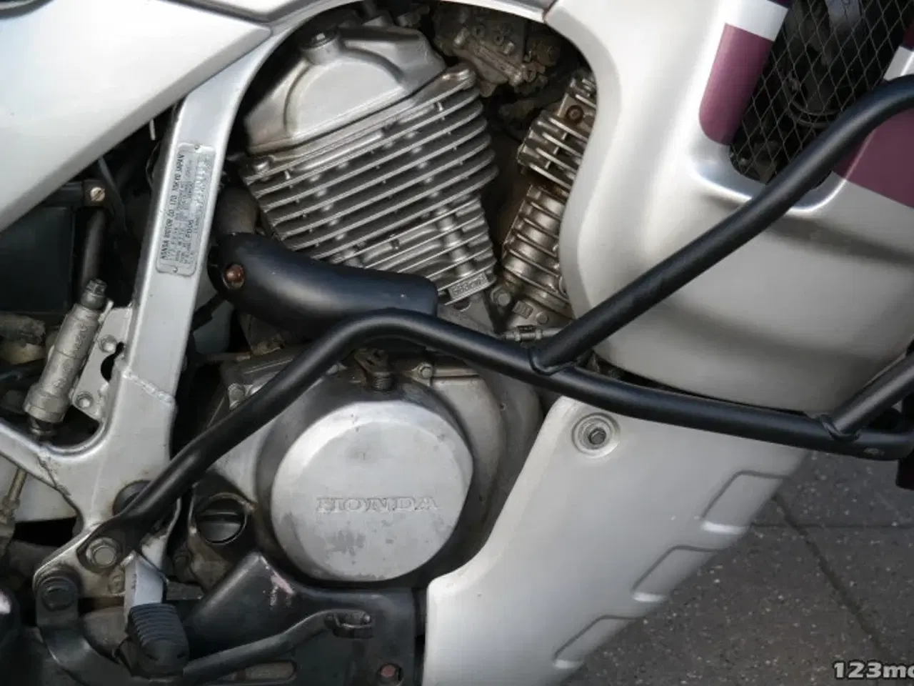 Billede 11 - Honda XL 600 ENGROS/UDEN KLARGØRING