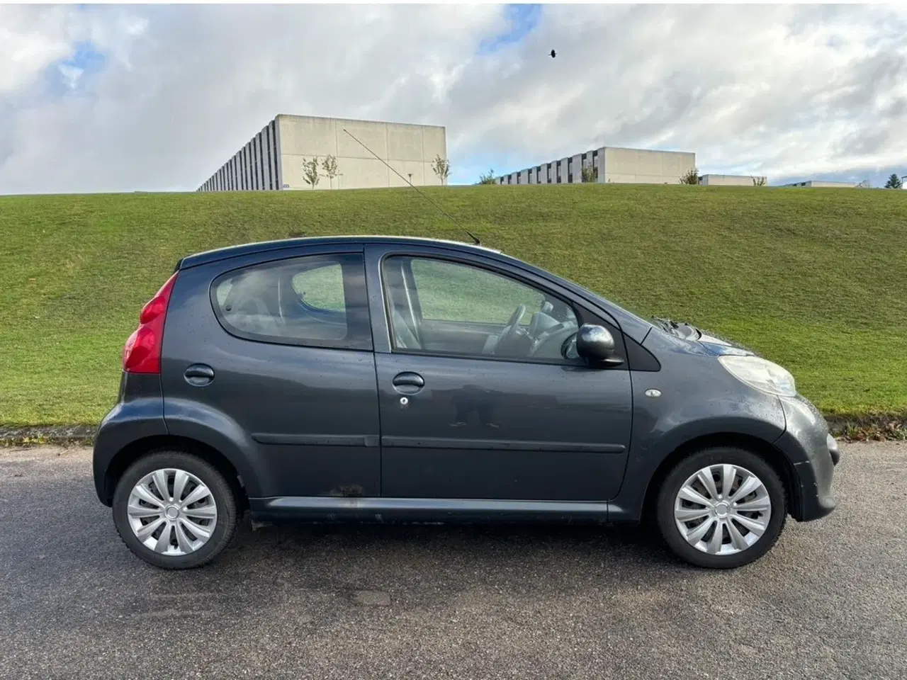 Billede 3 - Helt Nysynet.  229,000km