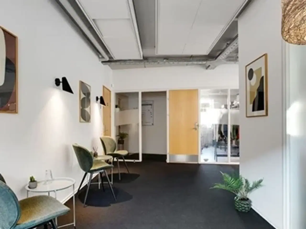 Billede 1 - Ingen binding, kontor til 4.950 kr.