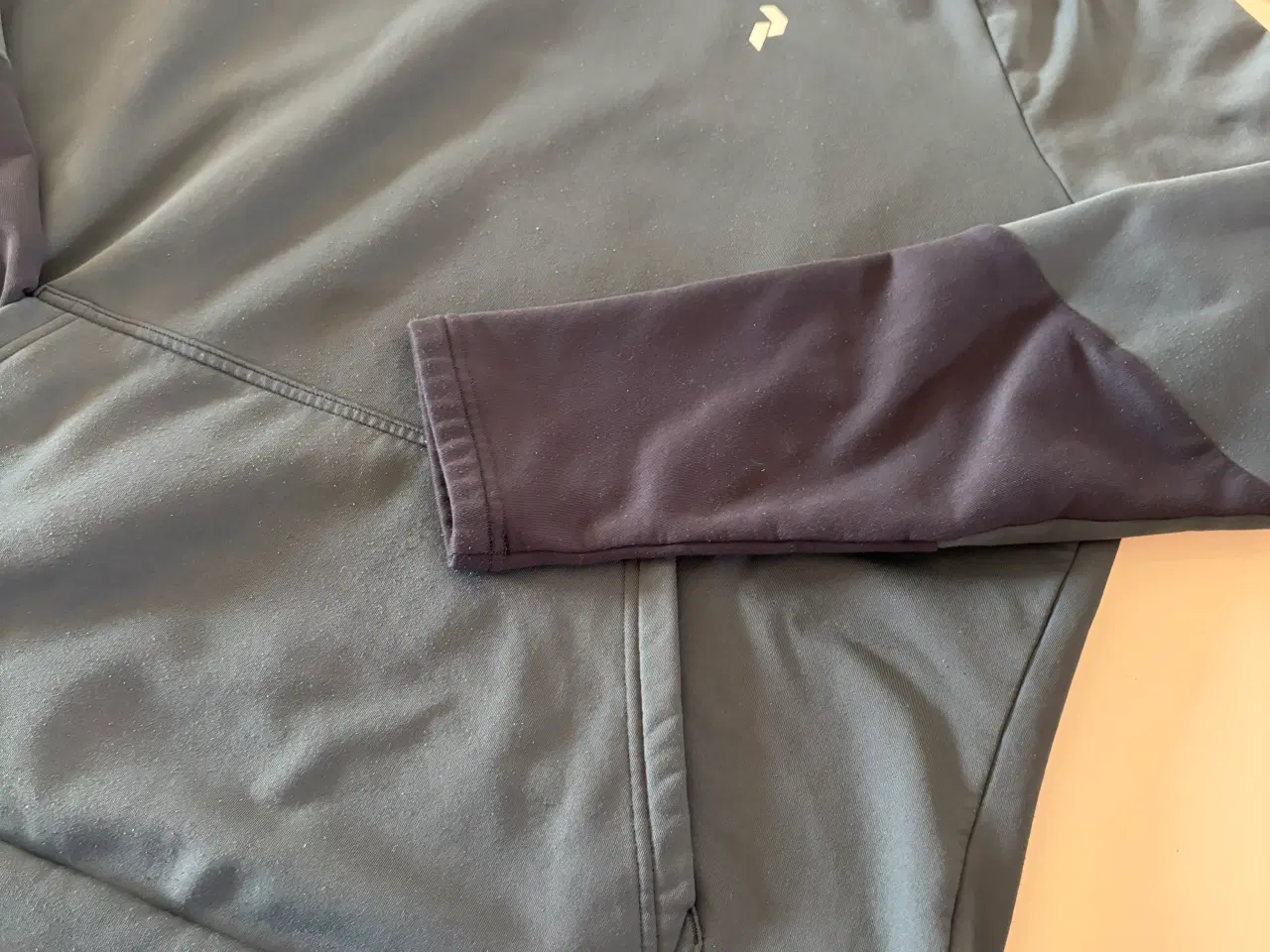 Billede 4 - Peak Performance hoodie