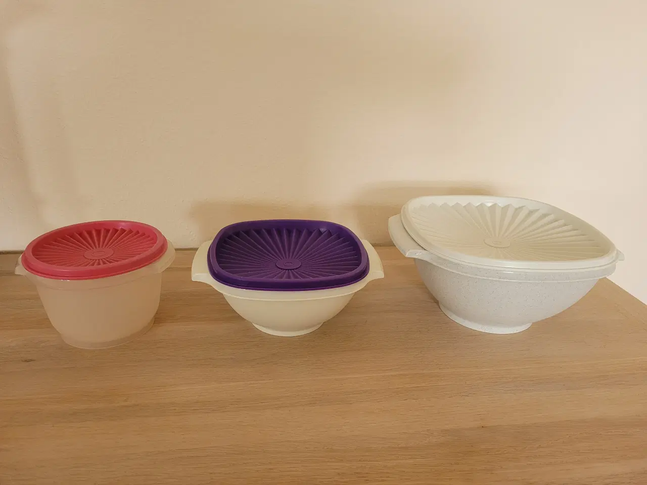 Billede 1 - Tupperware Florida skåle 3 stk.