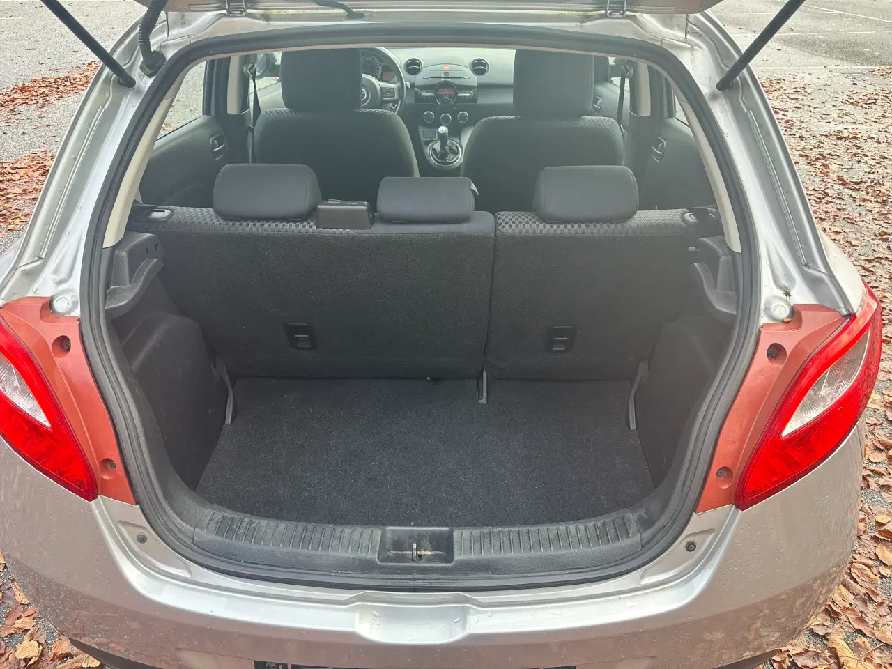 Billede 8 - Nysynet Mazda 2