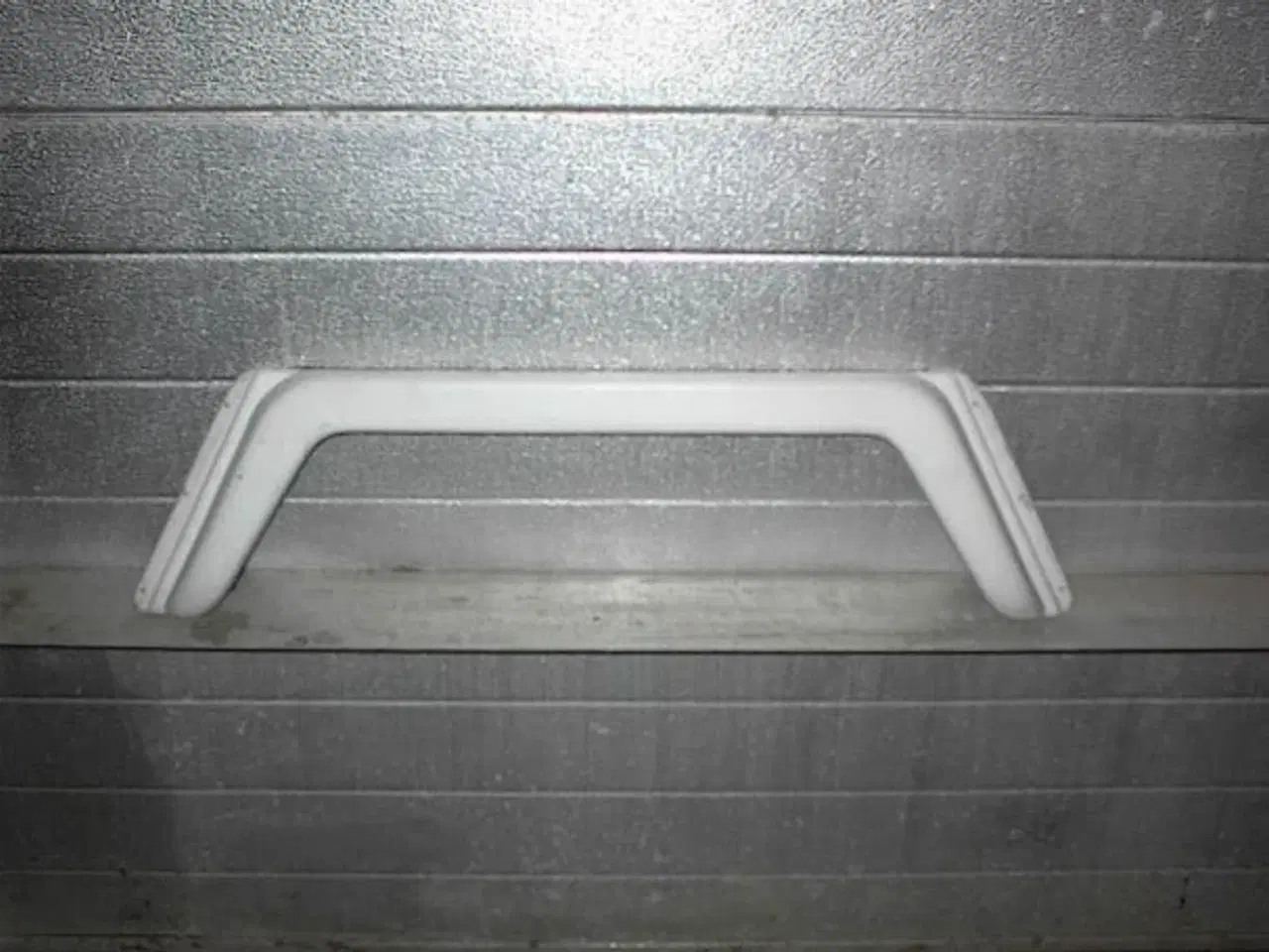 Billede 1 - Skærmkant til Campingvogn