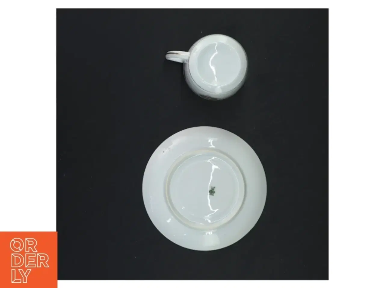 Billede 4 - Porcelænskopper med underkopper (str. Diameter, 13 cm kop 6 cm x 6 cm)