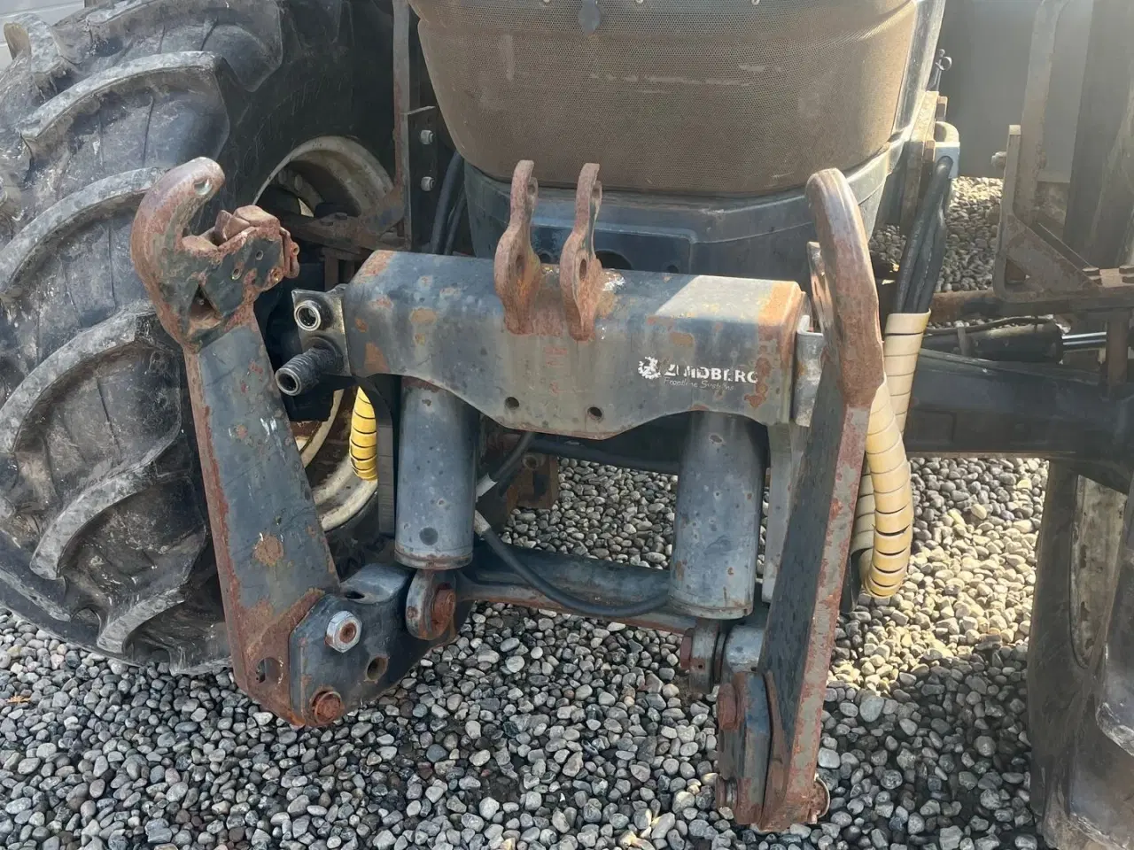 Billede 4 - New Holland TM140 SS med frontlift