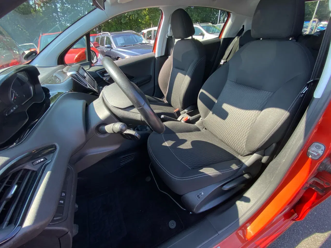 Billede 6 - Peugeot 208 1,6 BlueHDi Envy 100HK 5d