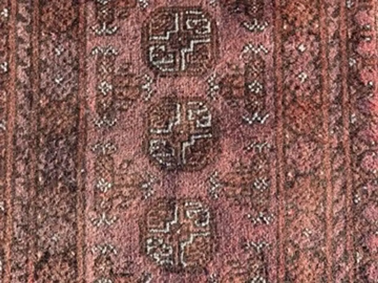 Billede 1 - Ægte tæppe i format 92 x 53 cm (H)