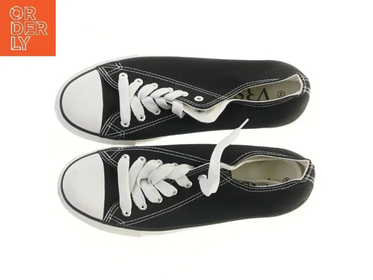 Billede 3 - Nye Sorte canvas sneakers fra VRS (str. 44 )
