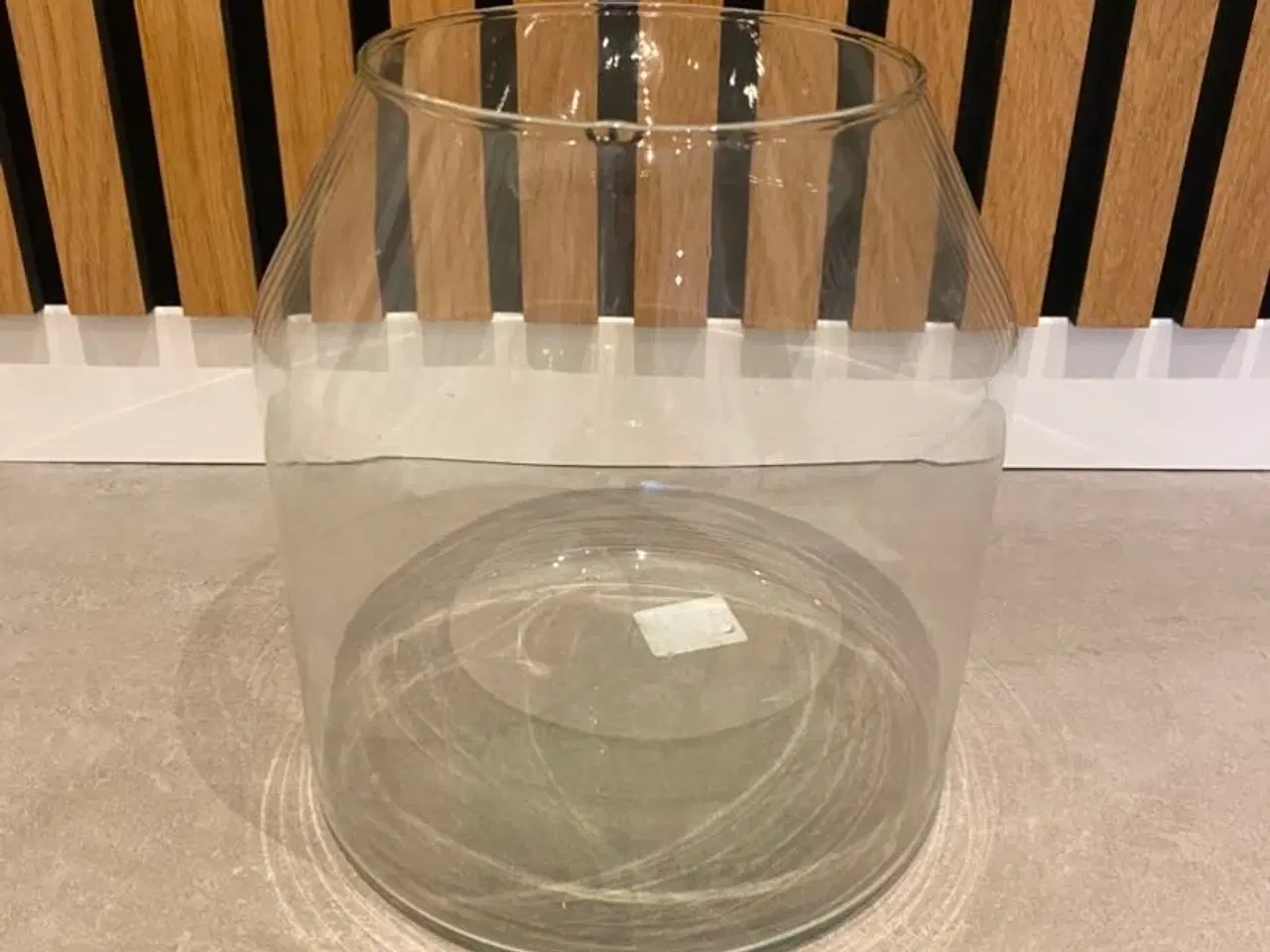 Billede 1 - Vase i klar glas