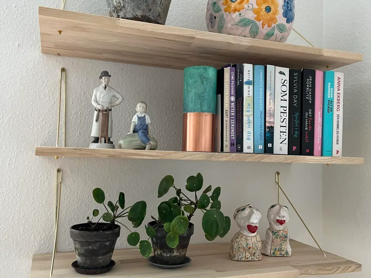 Billede 10 - Hylde i massiv egetræ. Insta valentedesigndk 