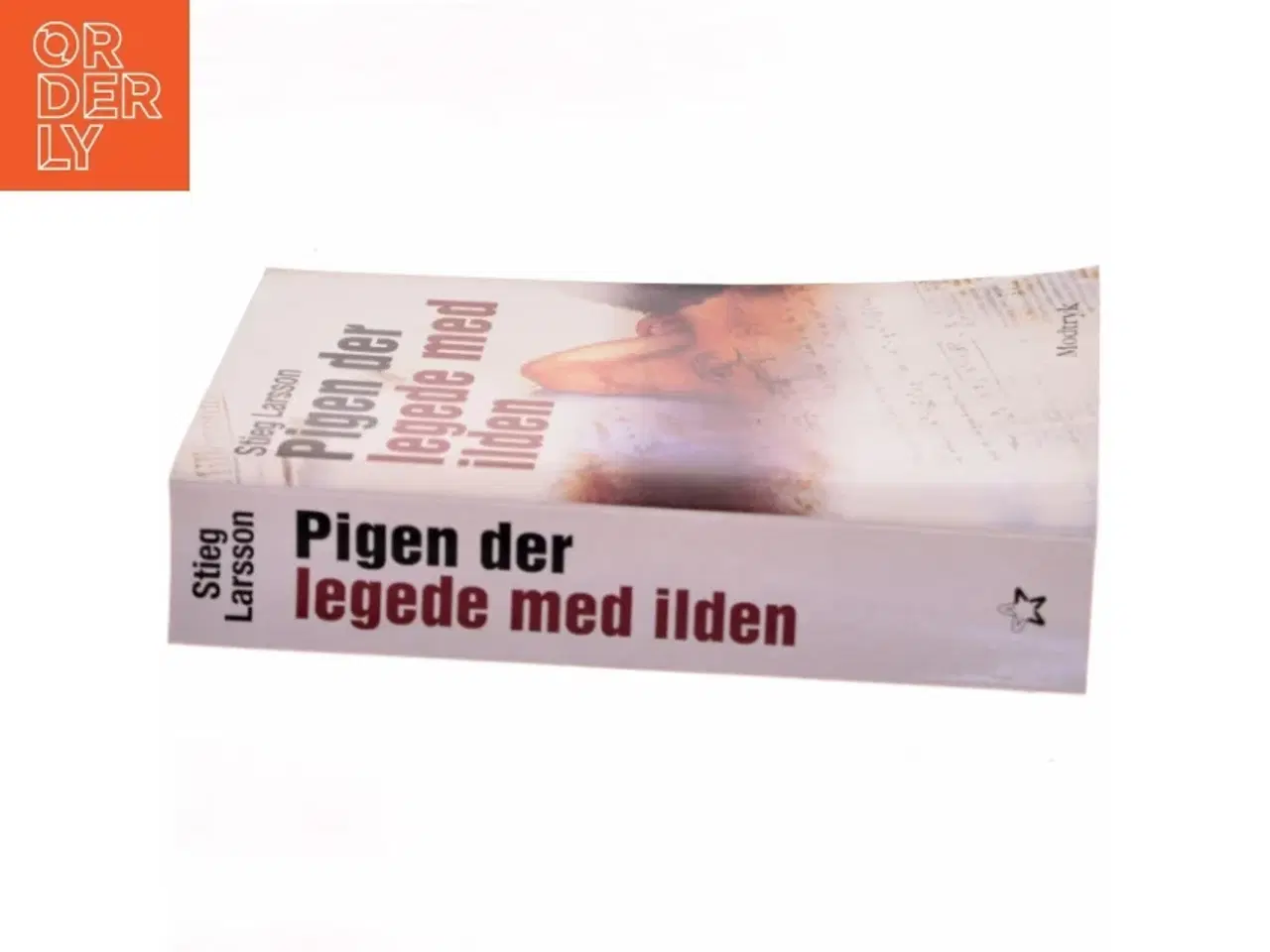 Billede 2 - Pigen Der Legede Med Ilden (Millennium, 2. Bind) af Stieg Larsson (Bog)