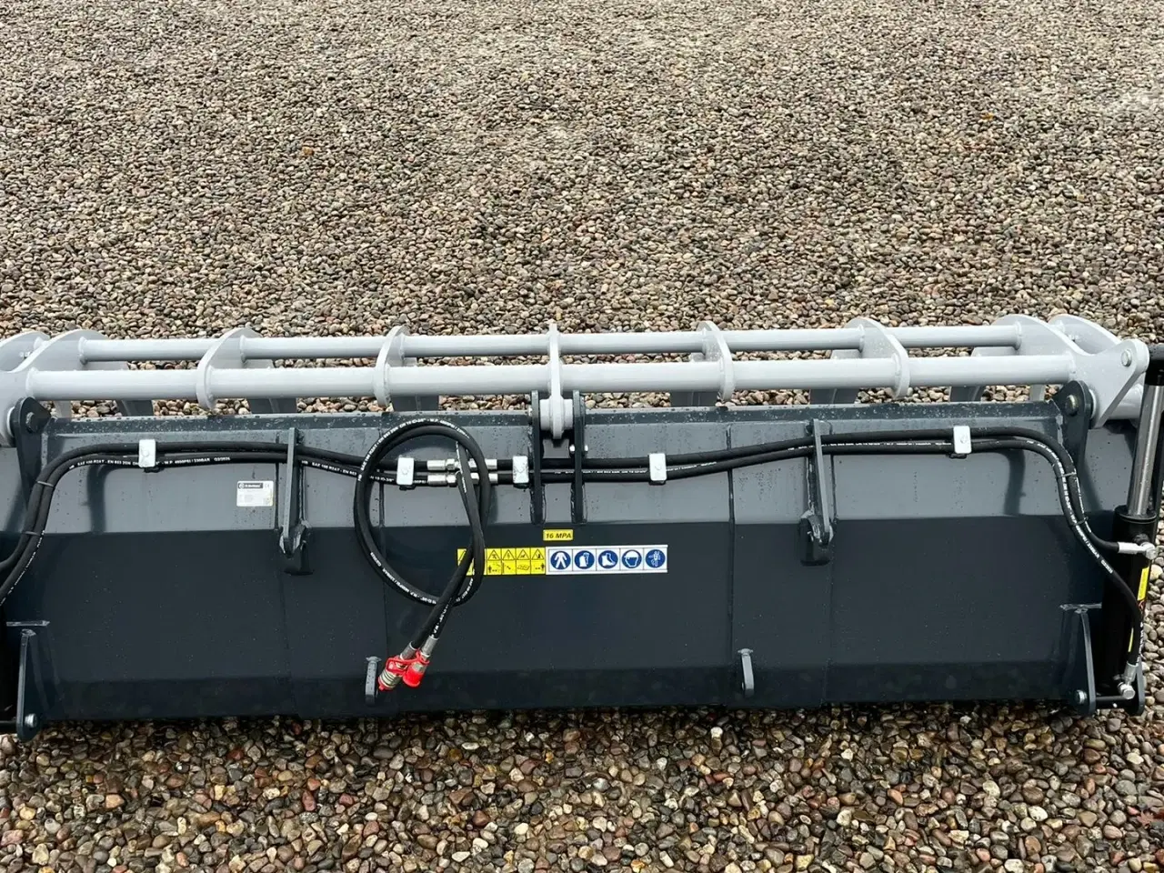 Billede 15 - Limas MultiMax 2,4M Skårne Tænder   Euro beslag