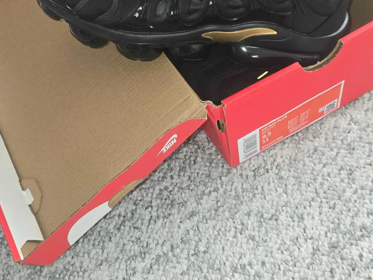 Billede 2 - Air max plus gold