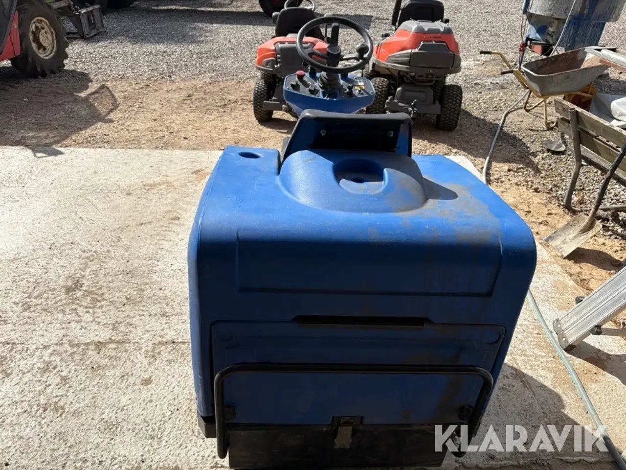 Billede 6 - Fejemaskine Nilfisk Alto Floortec R 670 B