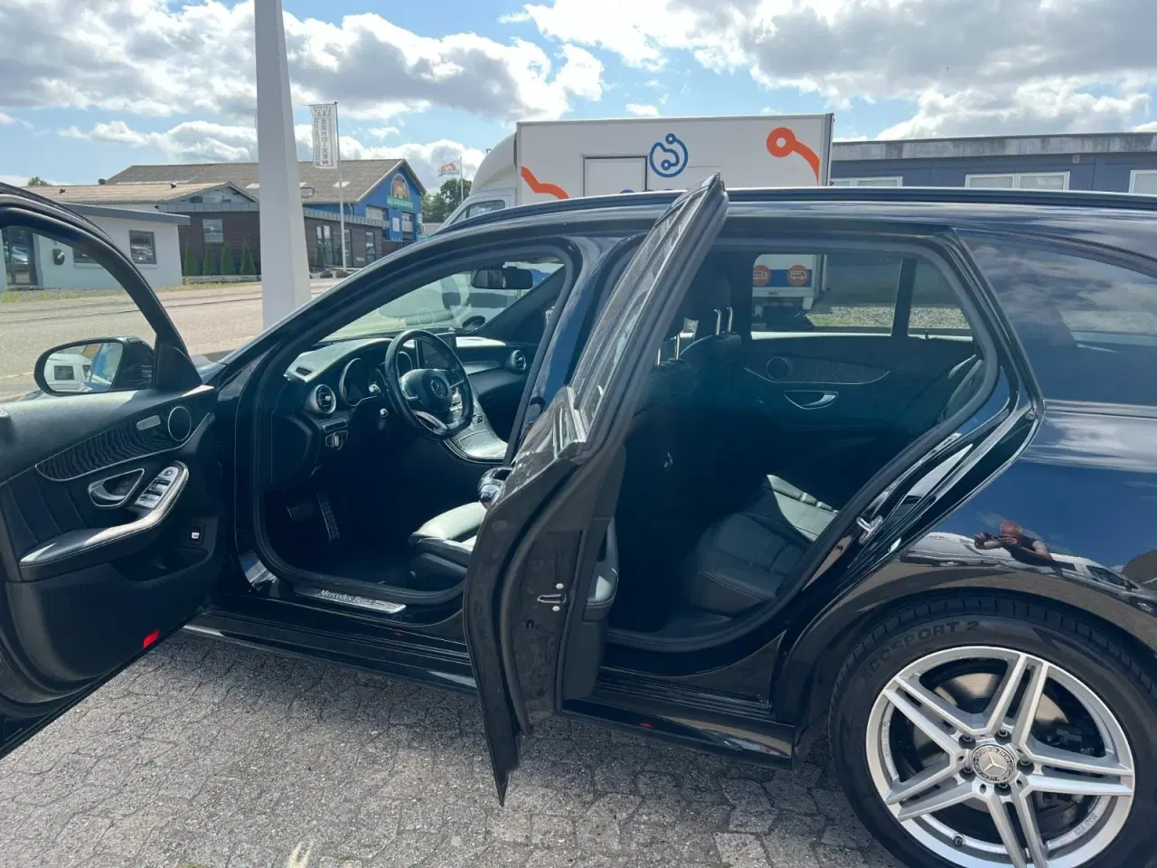 Billede 3 - Mercedes C220 d 2,2 AMG Line stc. aut.