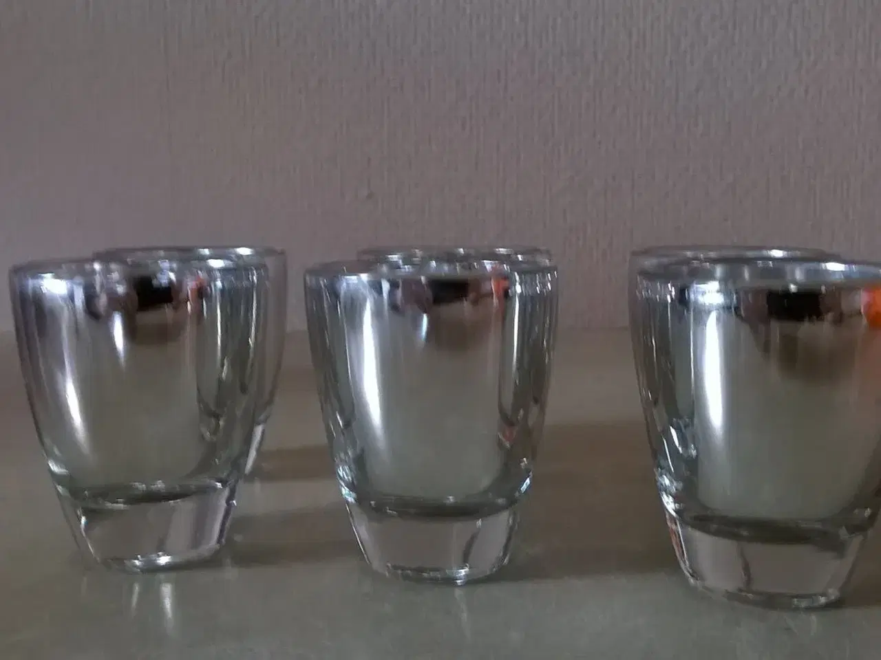 Billede 2 - Snapseglas i sølvlook