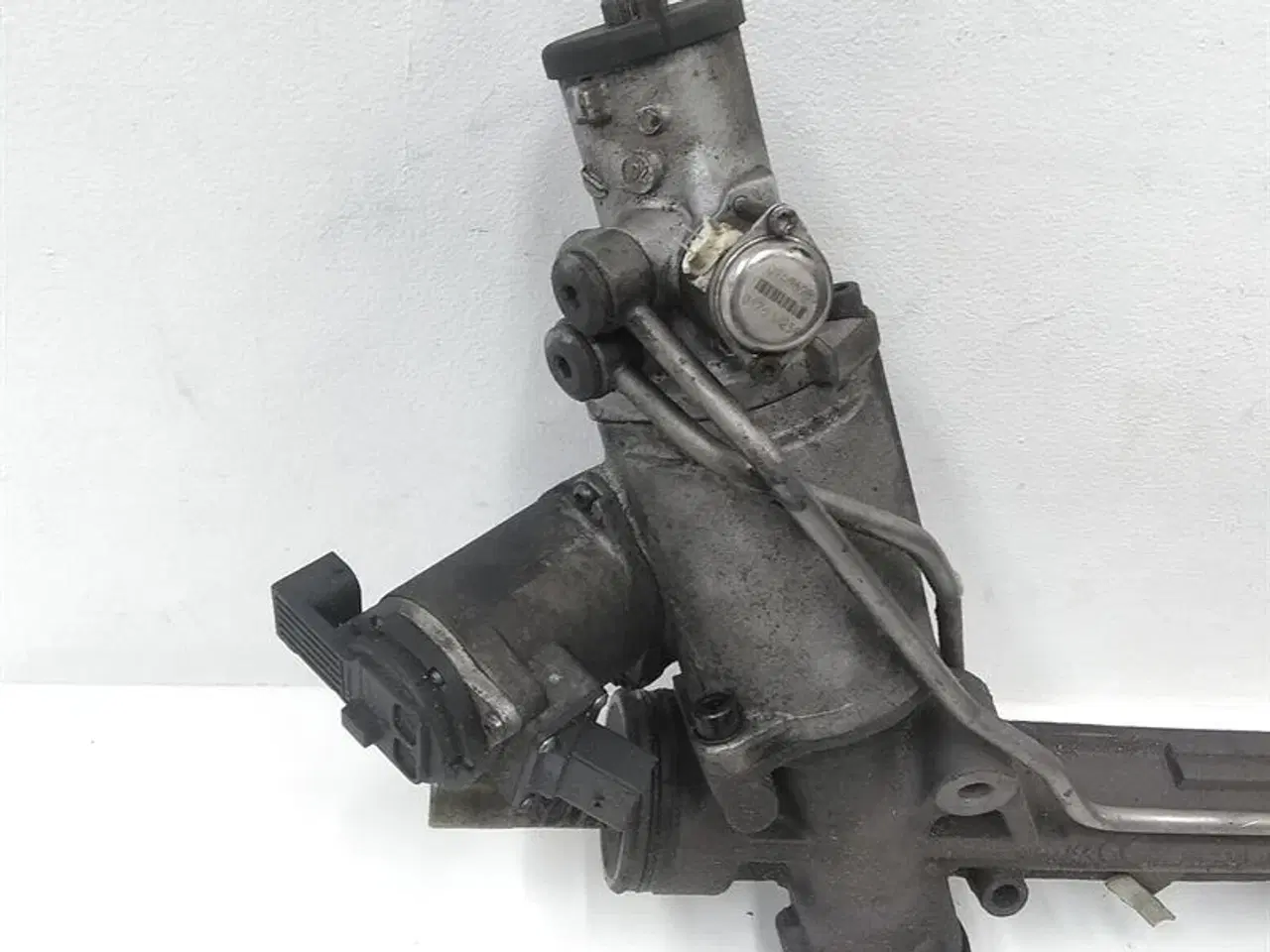 Billede 12 - Tandstang hydraulisk med aktiv styring S217A Original (Et lille stik er knækket, eget genbruges) K23481 BMW E60 E63 E61 E64