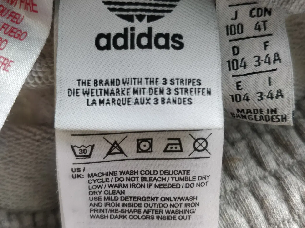 Billede 4 - Adidas pige shorts