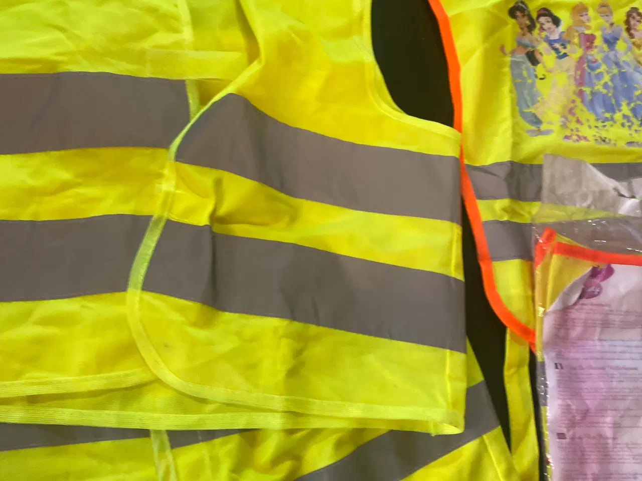 Billede 3 - Fire stk refleks vest
