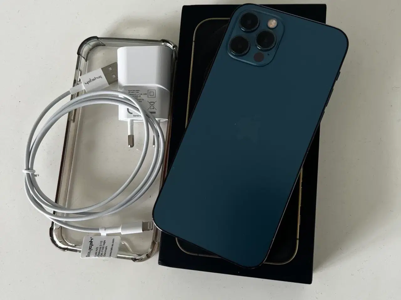 Billede 3 - velholdt iphone 12 pro, 128 GB