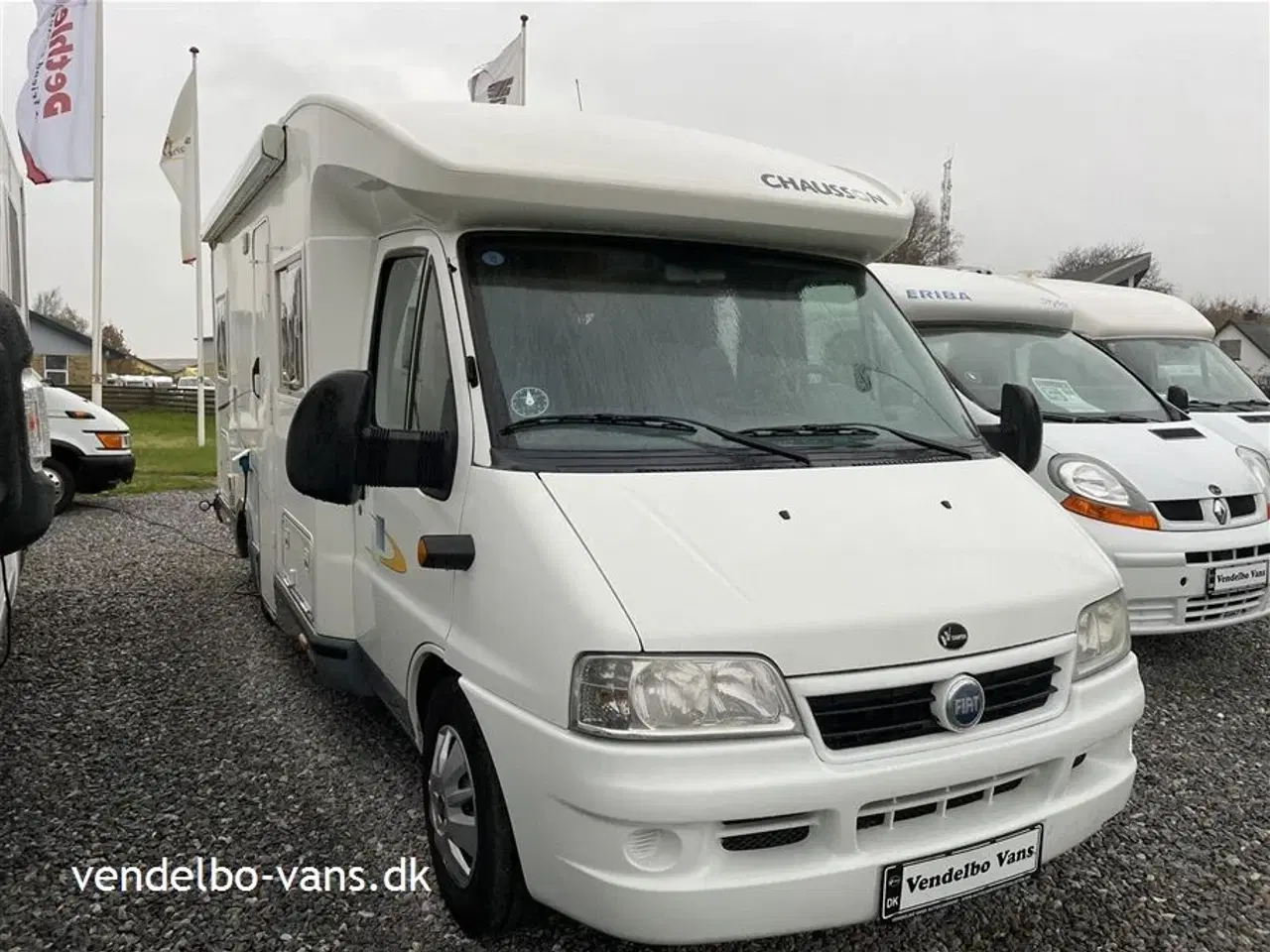Billede 1 - 2005 - Chausson Welcome 85   Delintegreret autocamper med en populær indretning