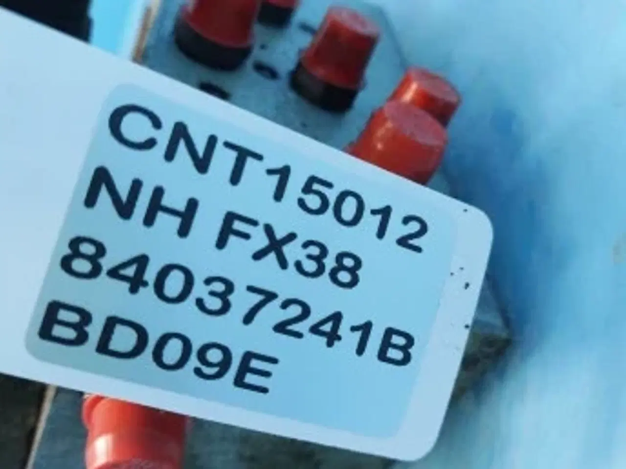 Billede 14 - New Holland FX38 Hydraulikventil 84037241