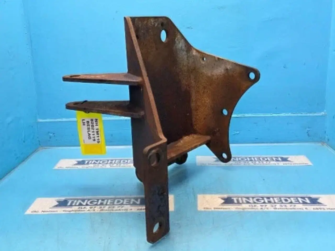 Billede 10 - New Holland TM115 Beslag L. 82021119