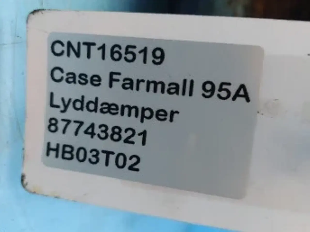 Billede 14 - Case Farmall 95A Lyddæmper 87743821