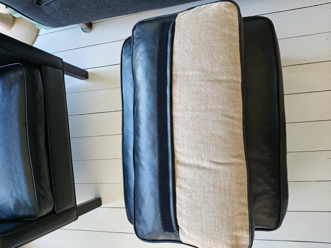 Billede 3 - Øreklapstol med skammel fra Grandt Design