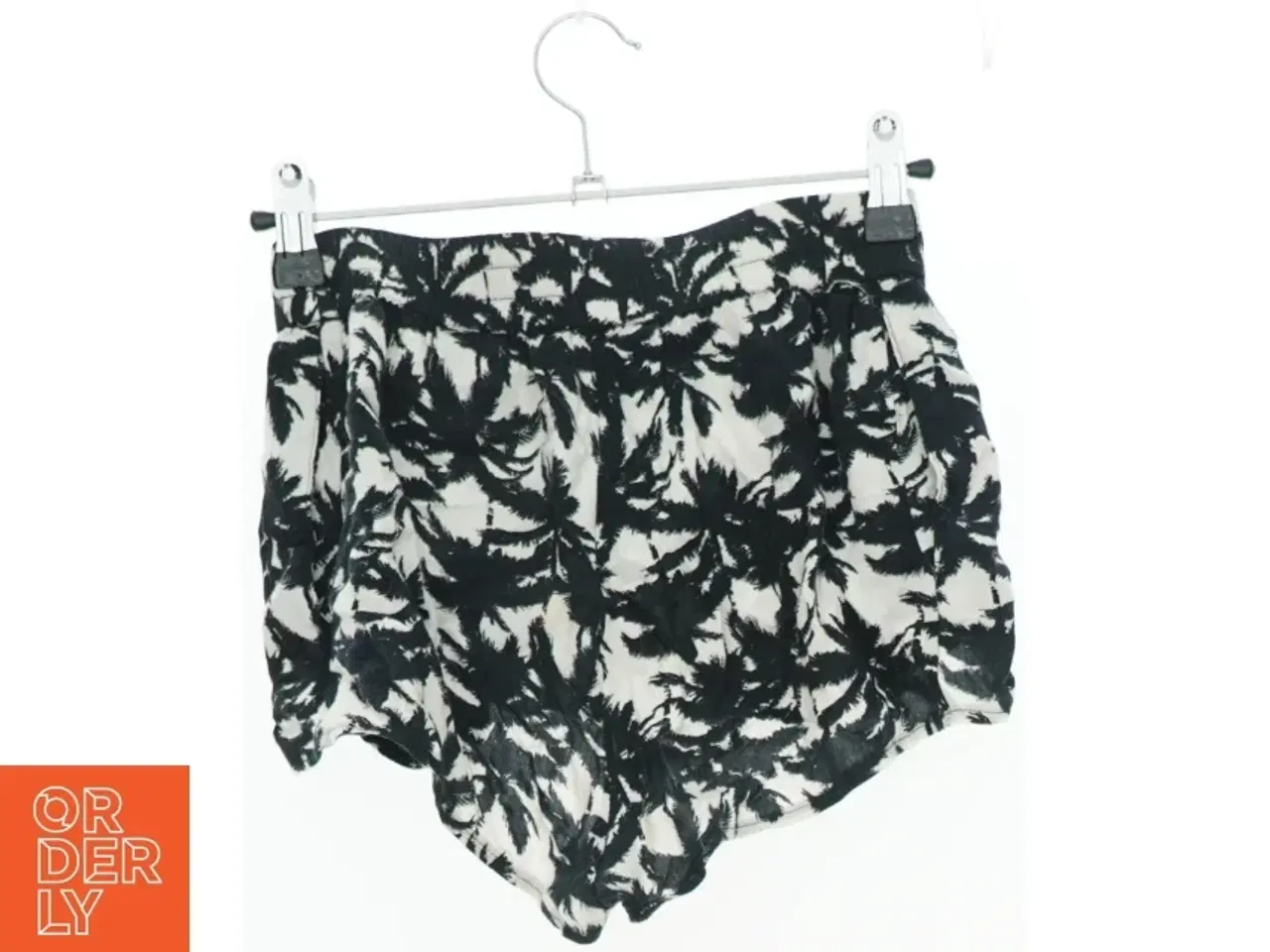 Billede 1 - Shorts fra H&M (str. 140 cm)