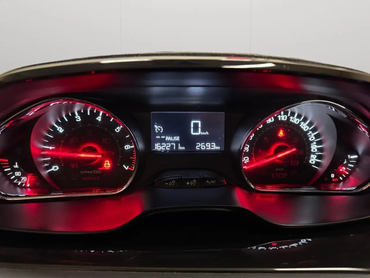 Billede 7 - Peugeot 208 1,2 VTi 82 Active Navigator