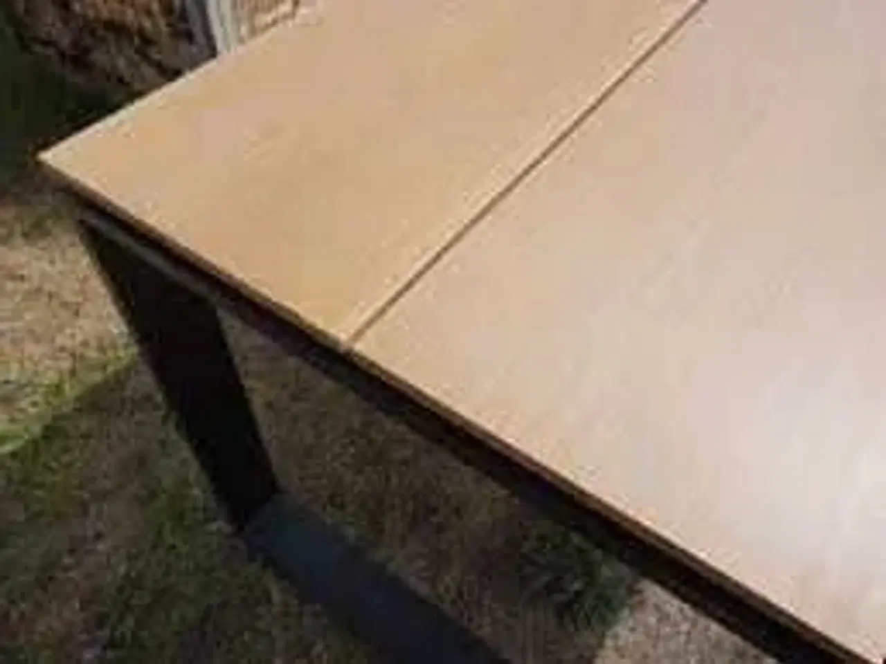 Billede 4 - Lyngsø havebord teaklook Nonwood/Sort 210x100 cm