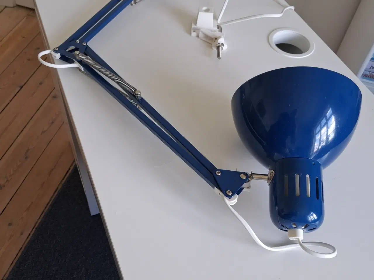 Billede 2 - MICKE Skrivebord, hvid, Ikea