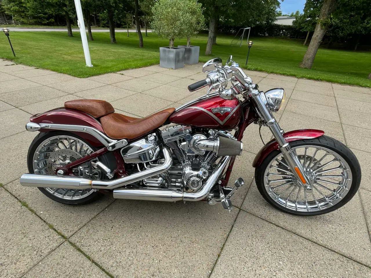 Billede 1 - Breakout CVO 110 Cui