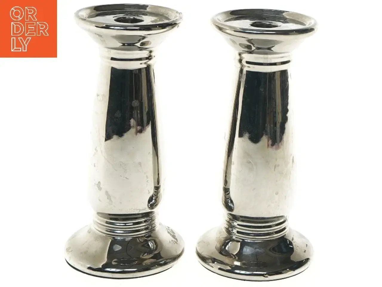 Billede 1 - Sæt af to metal lysestager (str. 20 cm)