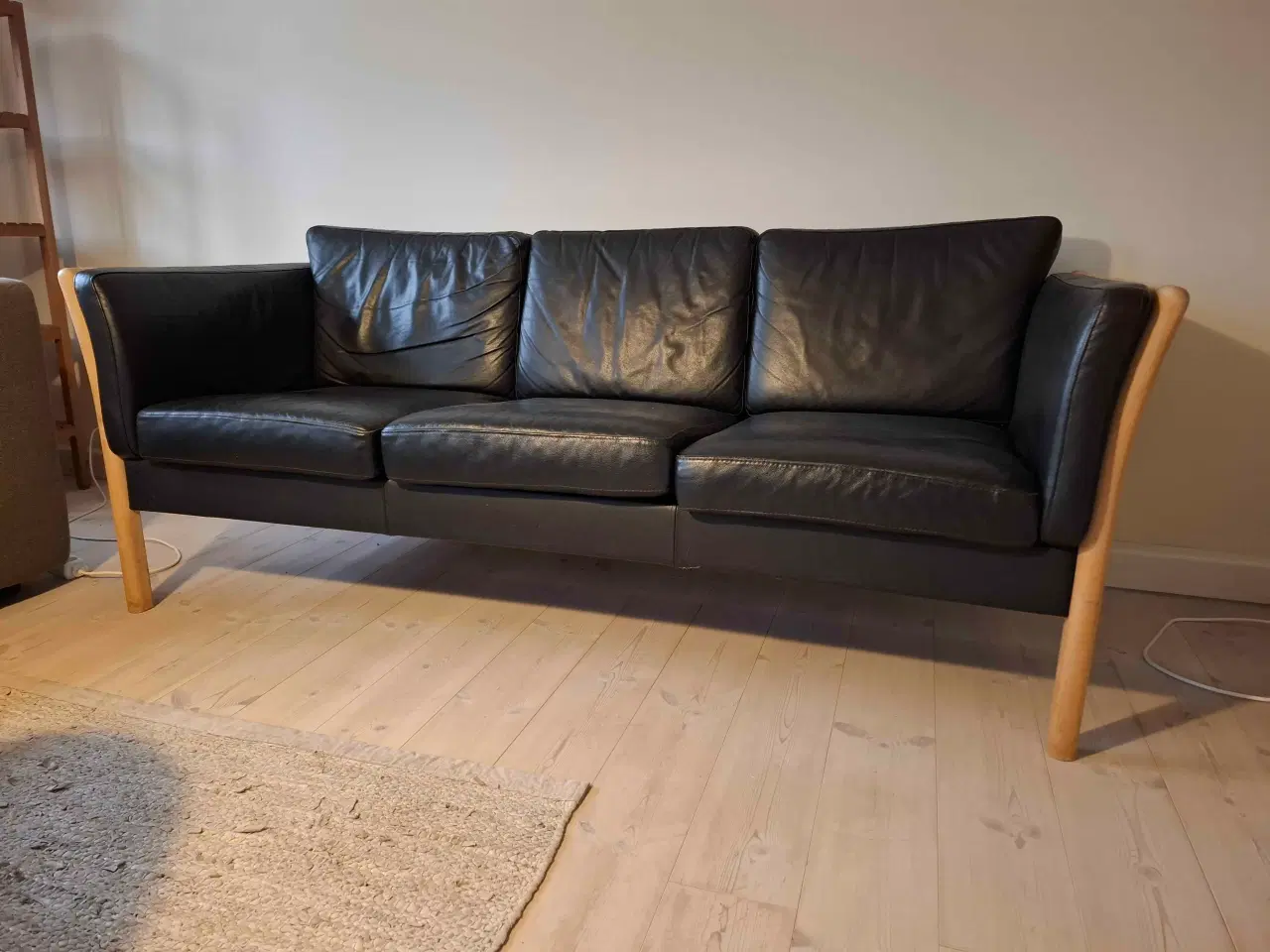 Billede 1 - Lædersofa 3-personers, fin stand