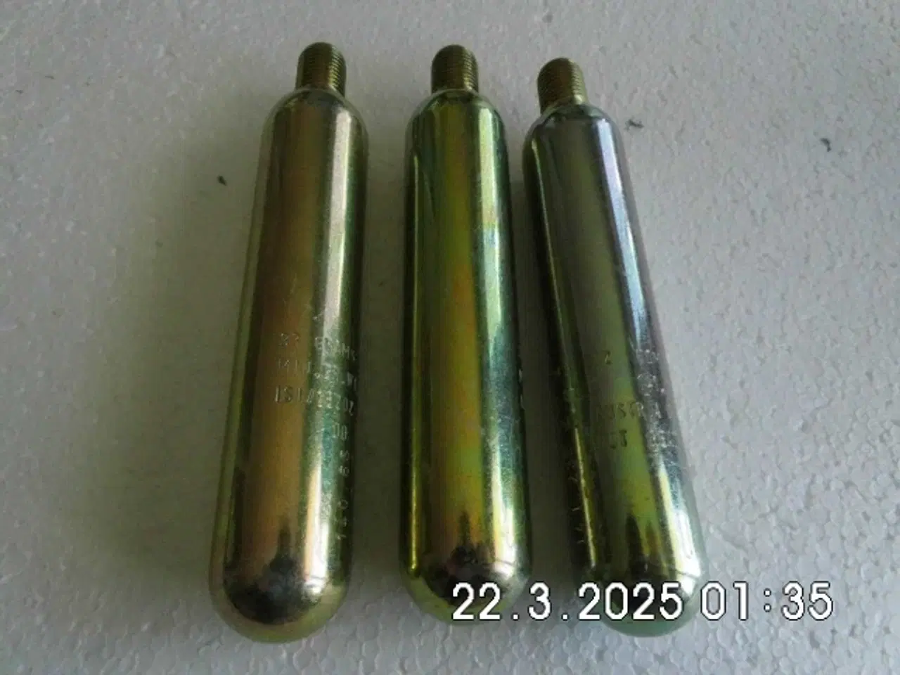 Billede 1 - CO2 patroner i metal