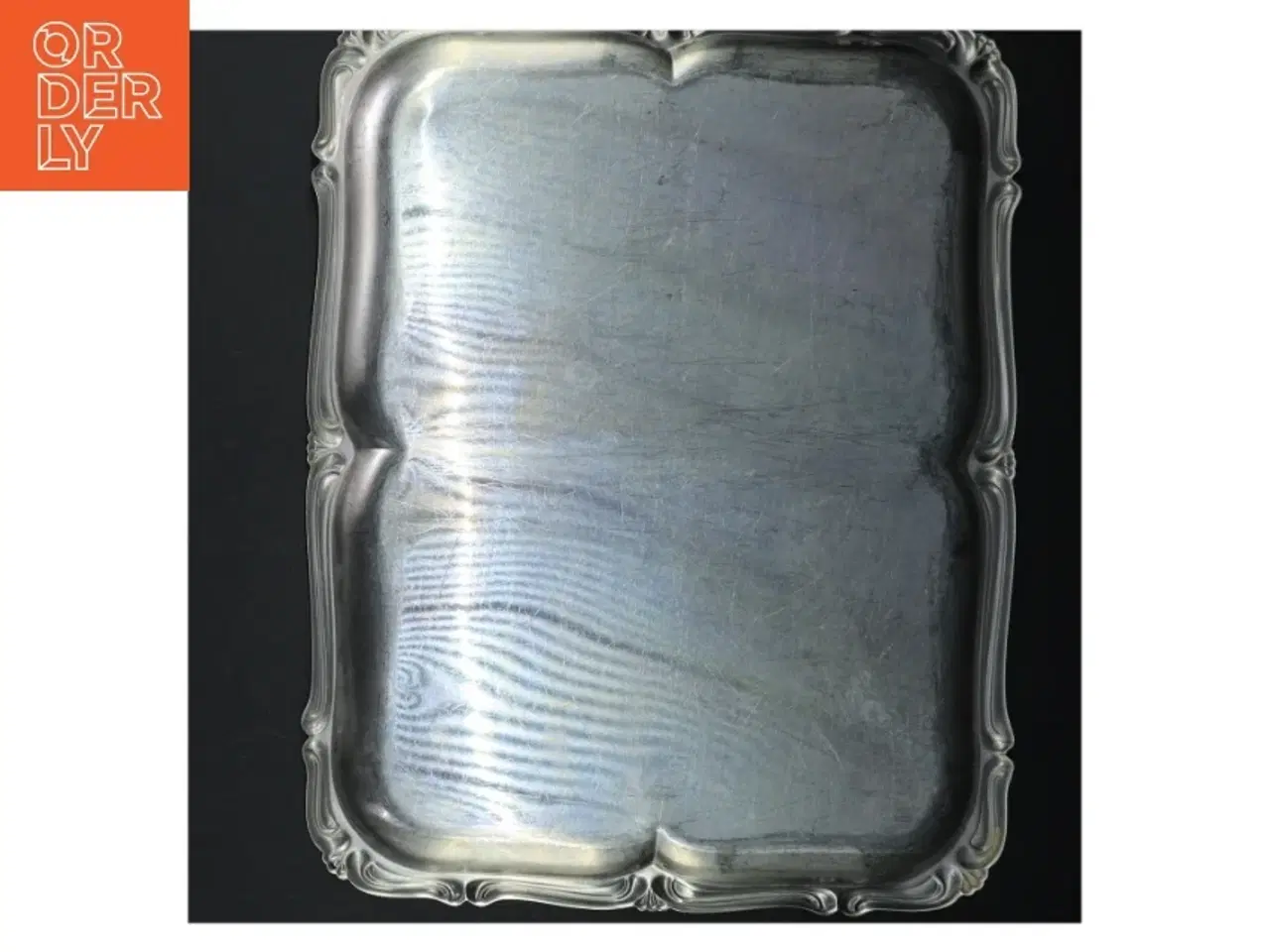 Billede 3 - Sølvfarvet serveringsbakke (str. 35 x. 27 cm)