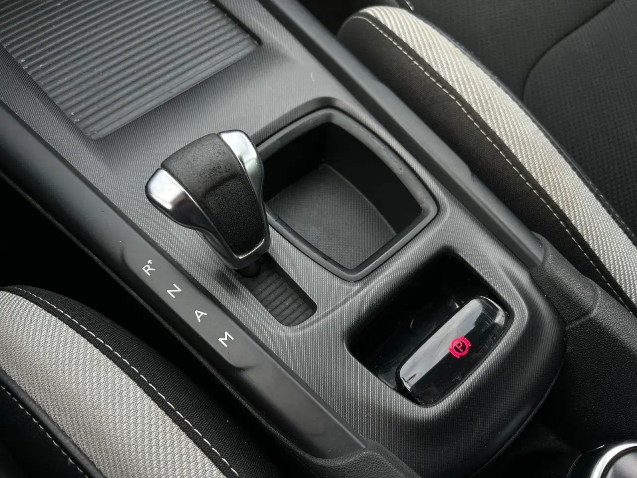 Billede 10 - Citroën DS4 1,6 e-HDi 112 Style E6G