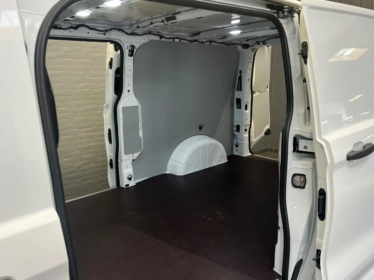 Billede 7 - Ford Transit Custom 320 L2 2,0 EcoBlue Trend aut.