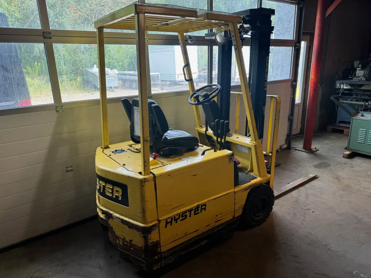 Billede 2 - Hyster 1250 kg eltruck. God stand. Kun 2522 timer.