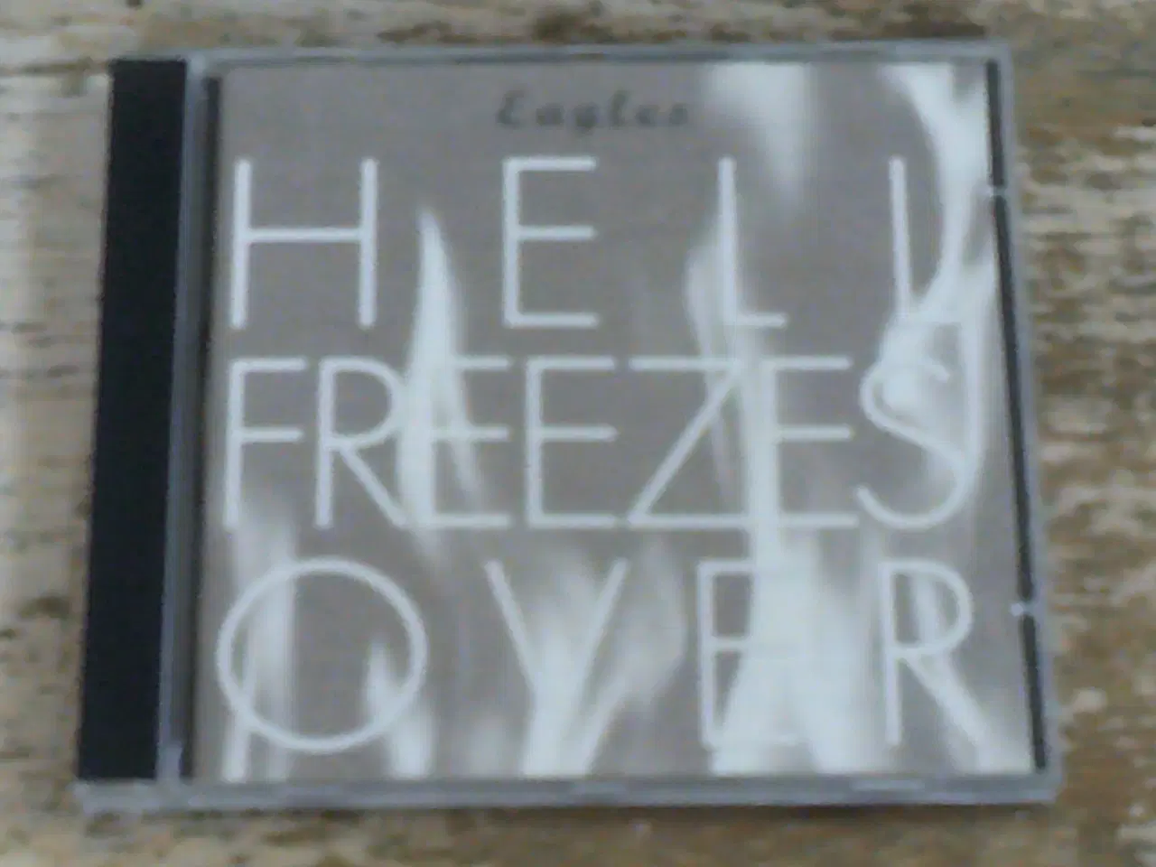 Billede 1 - EAGELS - HELL FREEZES OVER