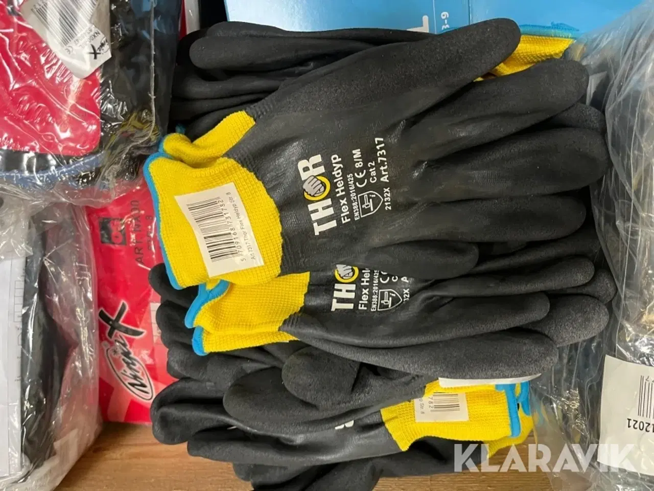 Billede 10 - Handsker blandet lot