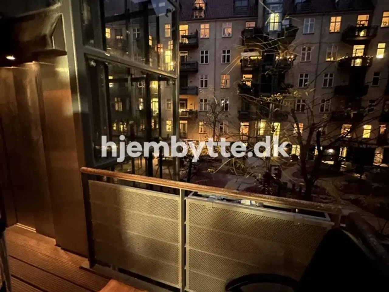 Billede 12 - Hjembytte - DalgasBlvd.