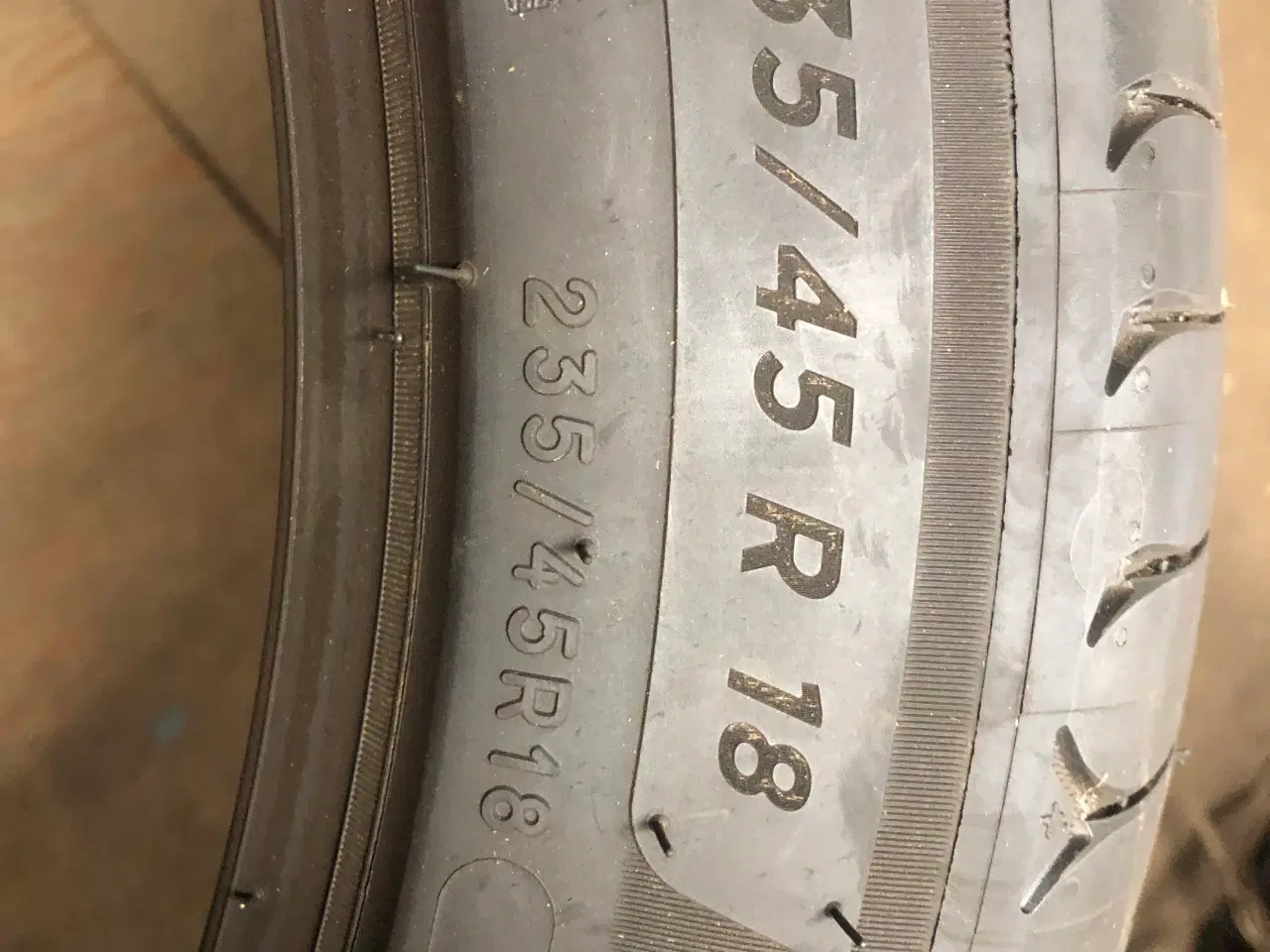 Billede 5 - Sommerdæk 18” Michelin