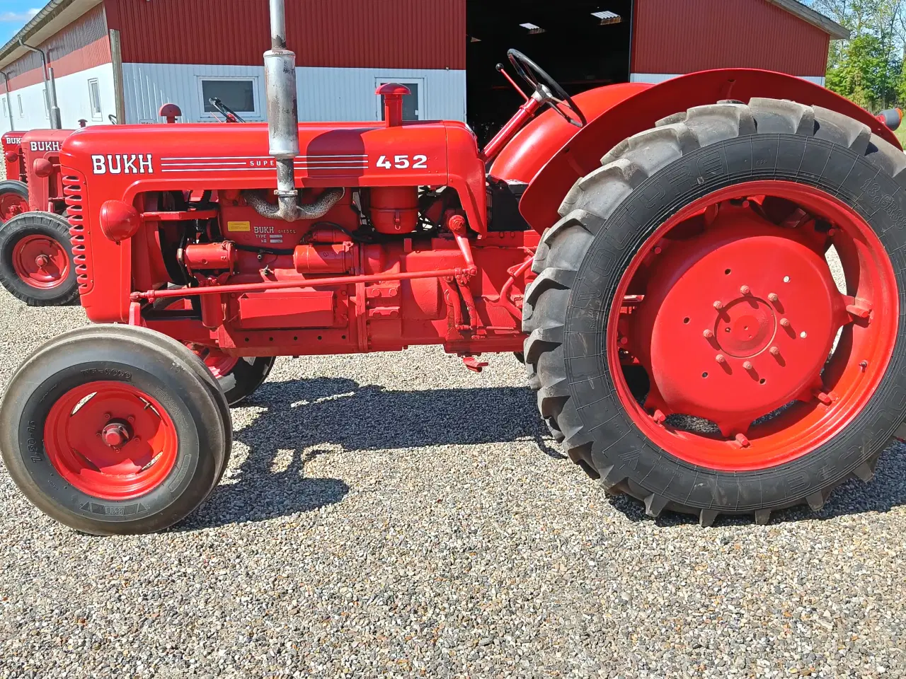 Billede 8 - Bukh 452  Traktor 