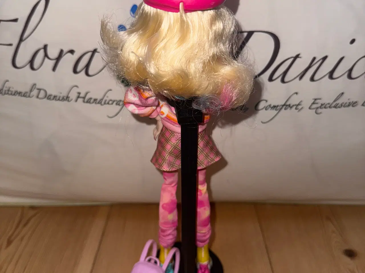 Billede 3 - Monster high Wednesday enid